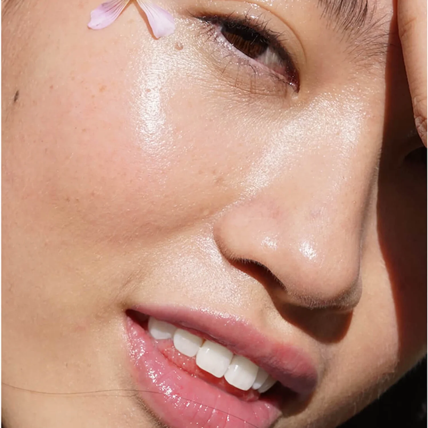 Lanolips 101 Ointment Multi-Balm Green Apple 10g 2 Lanolips 101 Ointment Multi-Balm Green Apple 10g - Image 2