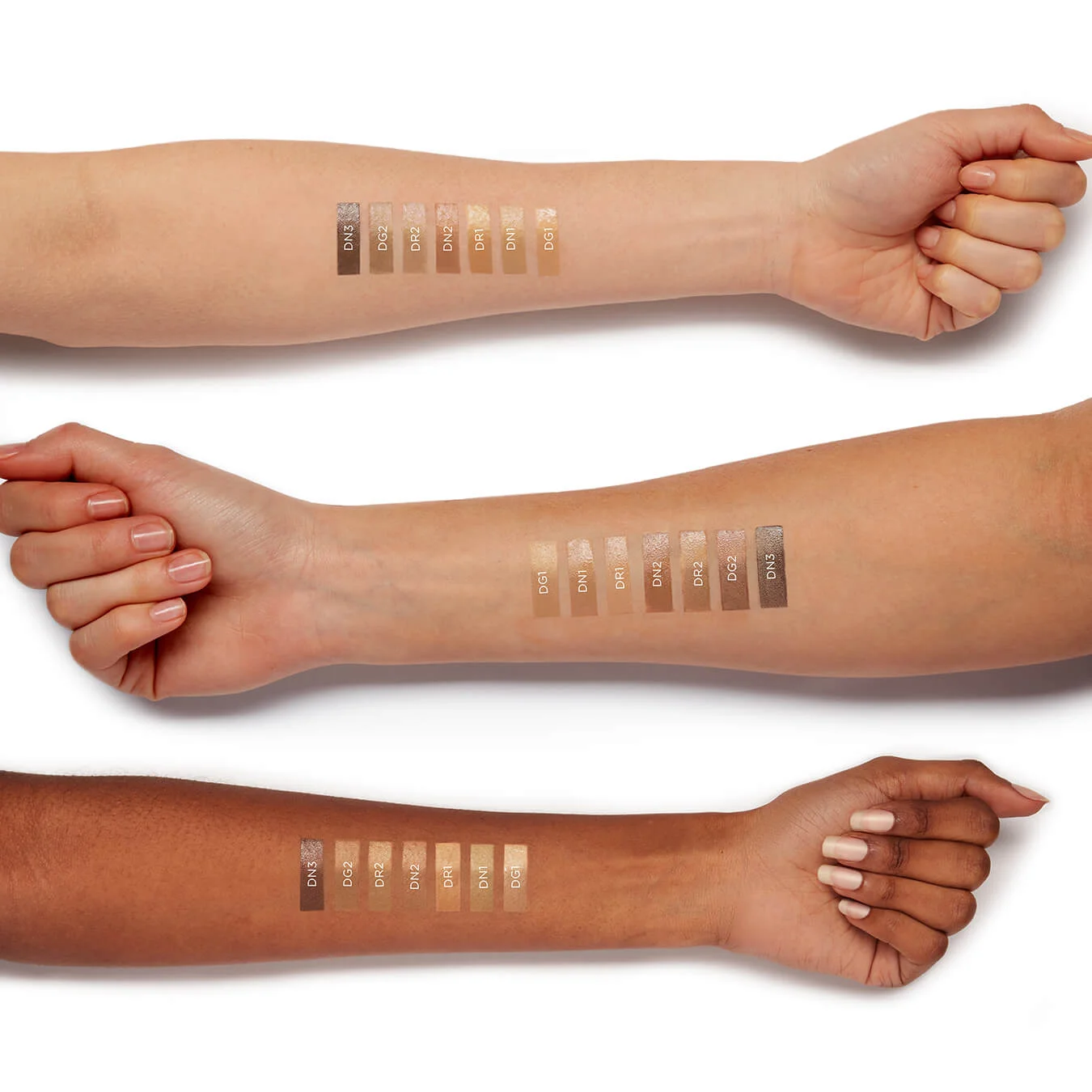 Illamasqua Beyond Foundation 30ml (Various Shades) 4 Illamasqua Beyond Foundation 30ml (Various Shades) - Image 4